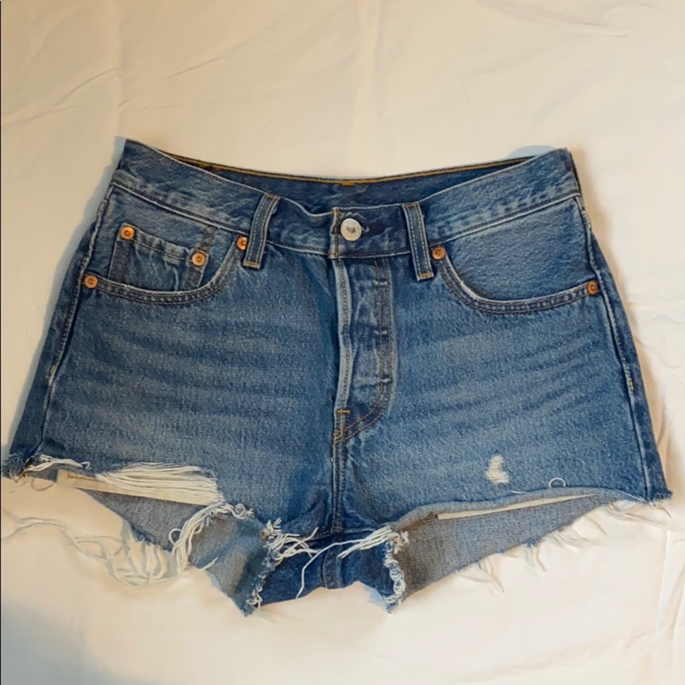 Levi’s shorts